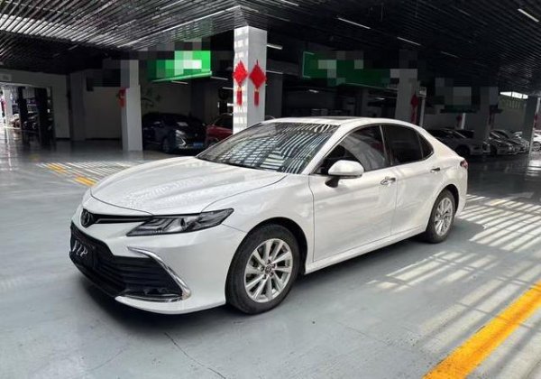 个股配资 开了3万公里凯美瑞，11.8万入手高配，值不值？